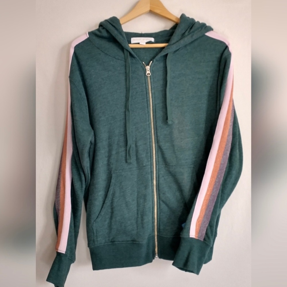 NWT Spiritual Gangster Hoodie!!